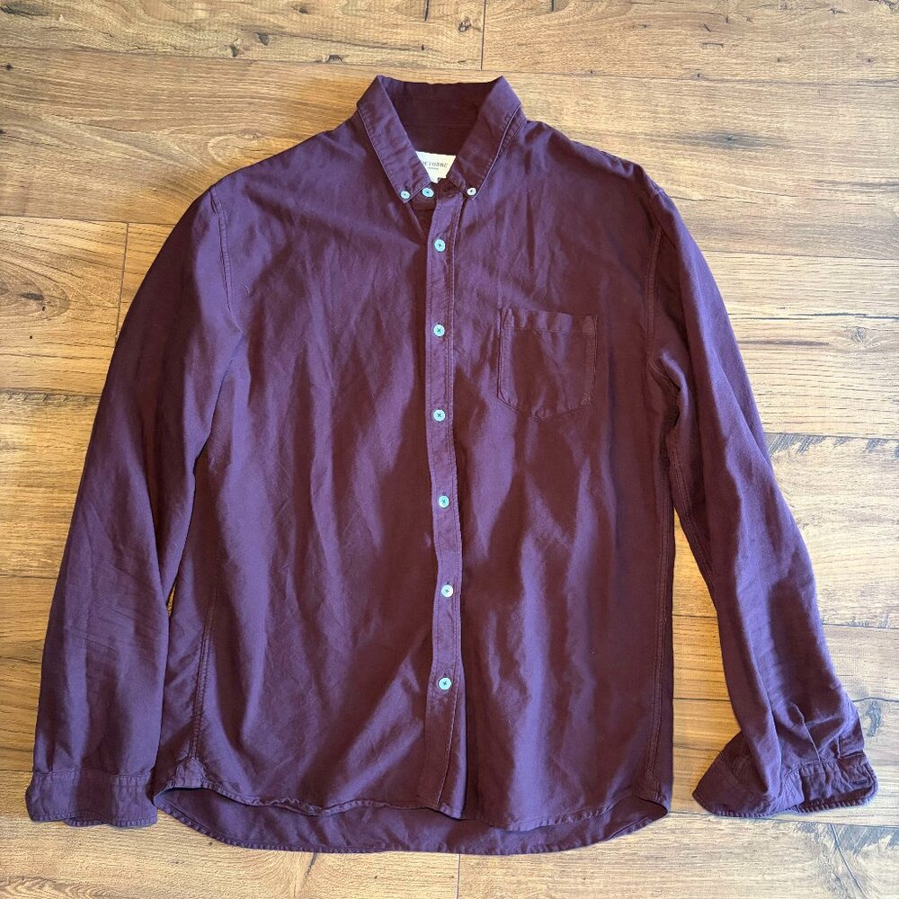 Octobre Editions Button Down Burgundy XL